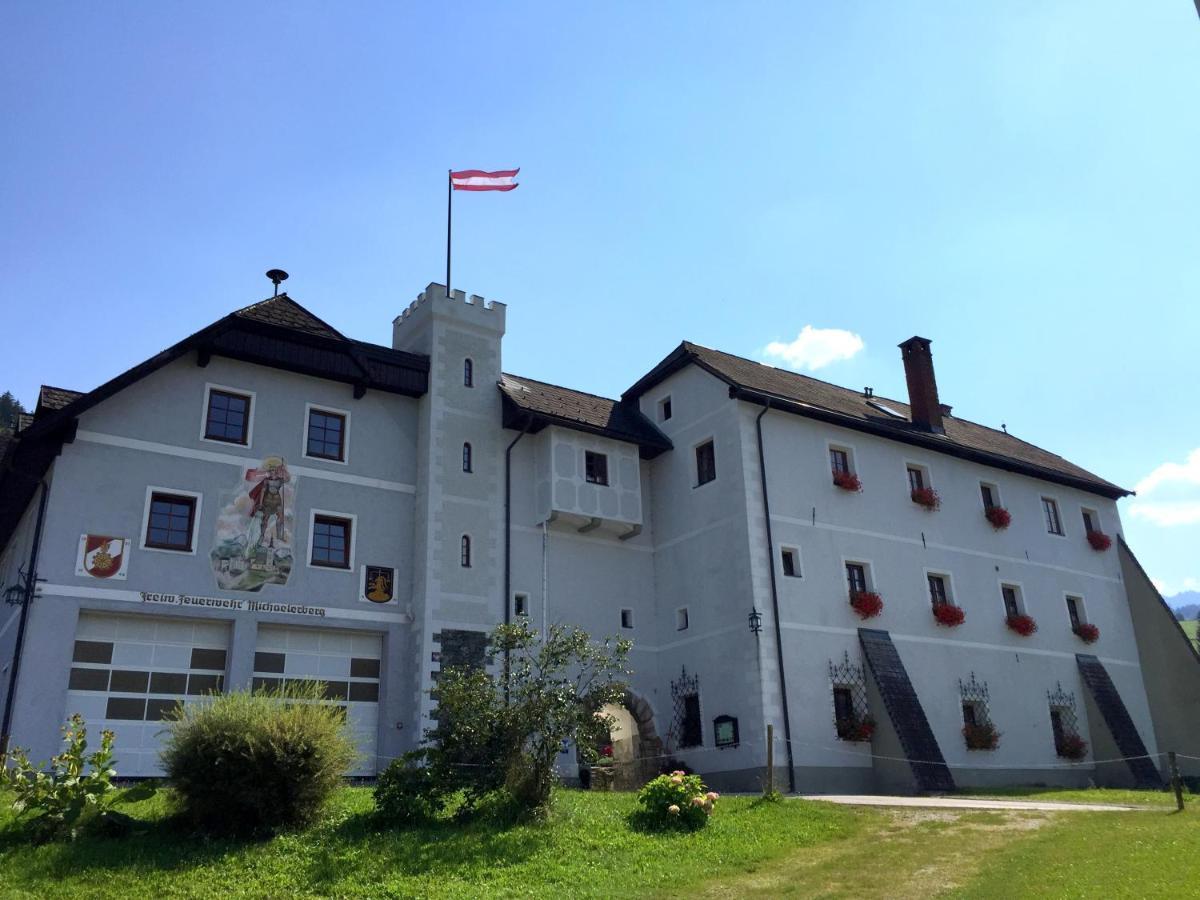 Schloss Thannegg Ferienwohnung Und Zimmer Grobming Exteriér fotografie